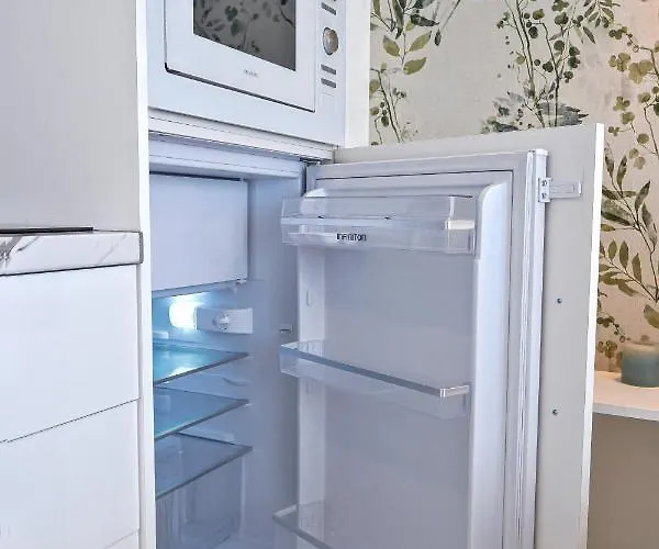 Stylish Modern With Ocean View And Pools, 1001, Ponderosa *