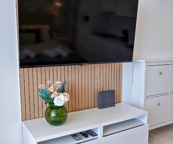 Stylish Modern With Ocean View And Pools, 1001, Ponderosa アパート